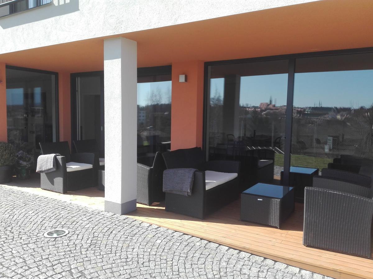 Penzion Cafe Na Svahu Cheb Esterno foto